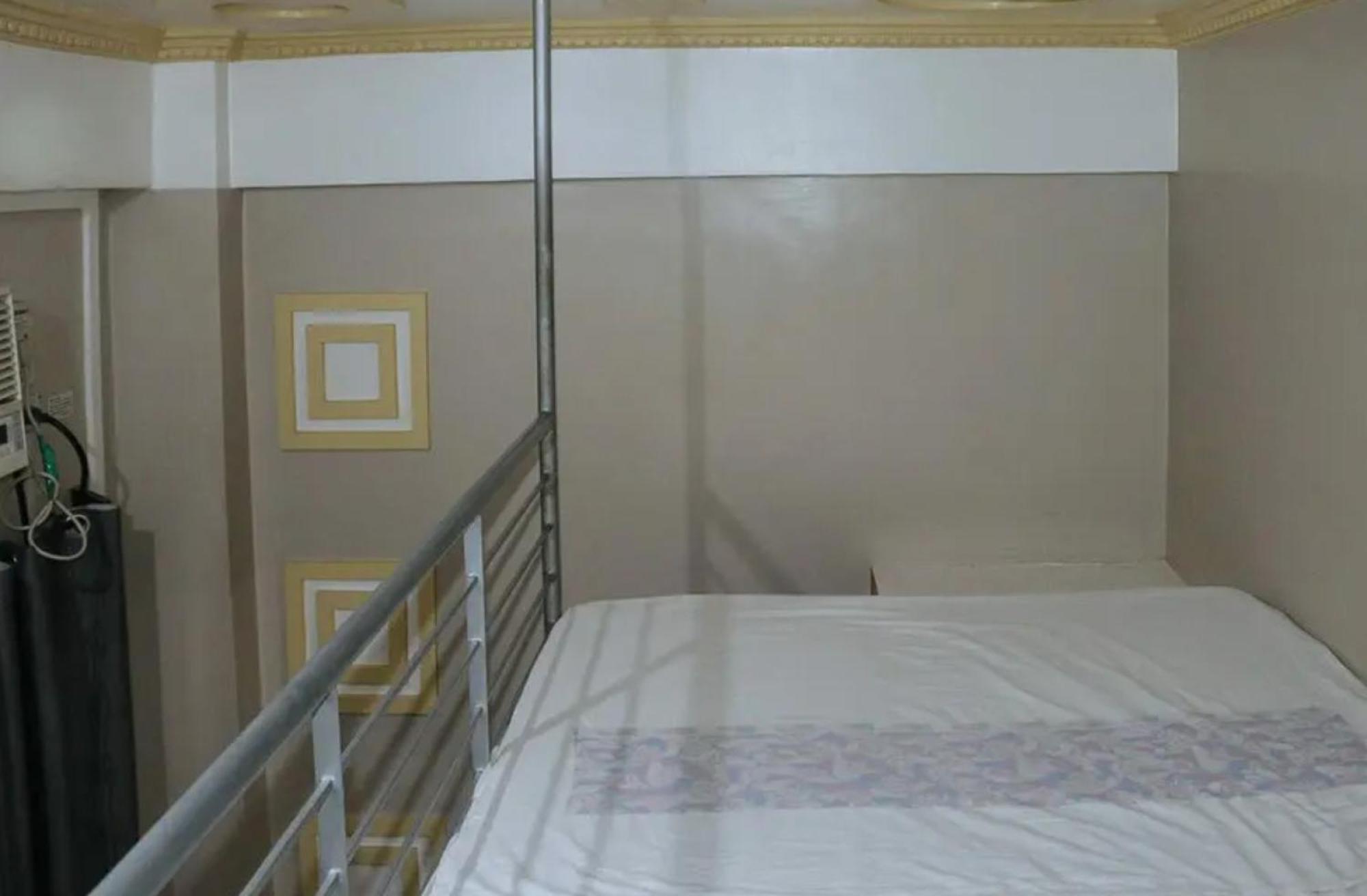 Reddoorz Near Colgante Bridge Naga City Exterior foto
